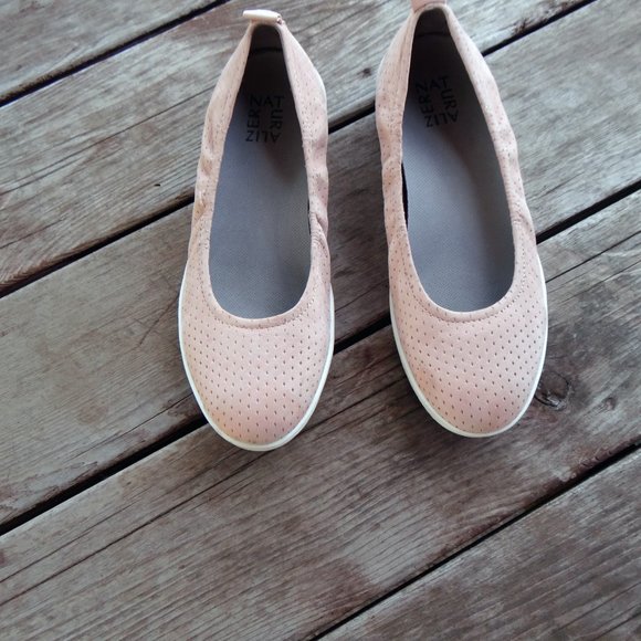 Naturalizer Philippa Perforated Leather Pink Slide on Shoes/ Flats / Sneaker 9M - Picture 3 of 9